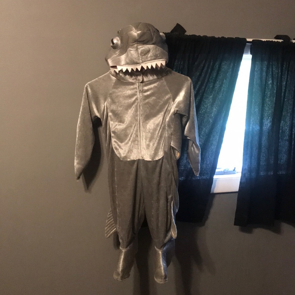 Toddlers shark costume